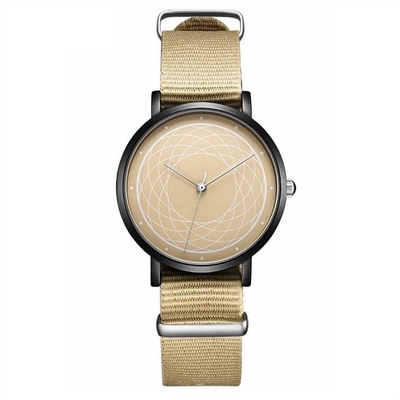 El mineral de nylon del reloj de Digitaces fortaleció la caja de la aleación del espejo de cristal