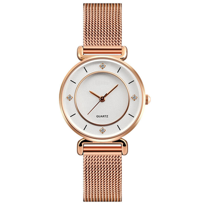 El reloj de las mujeres simples y de moda con Diamond Quartz Creative Watch