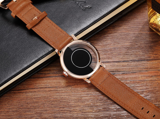 Dial semi transparente casual del reloj del cuarzo del diseño especial para los hombres