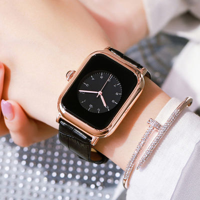 Reloj cuadrado Antiscratch Wearproof 64g del cuarzo de las mujeres de la forma