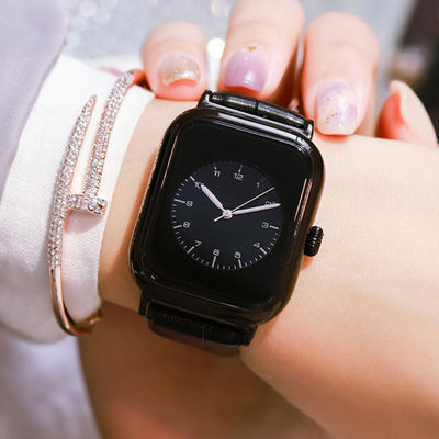 Reloj cuadrado Antiscratch Wearproof 64g del cuarzo de las mujeres de la forma