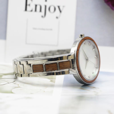 Reloj de acero inoxidable unisex del cronógrafo, acero inoxidable del reloj del cuarzo del ODM detrás