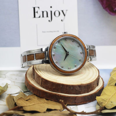 Reloj de acero inoxidable unisex del cronógrafo, acero inoxidable del reloj del cuarzo del ODM detrás
