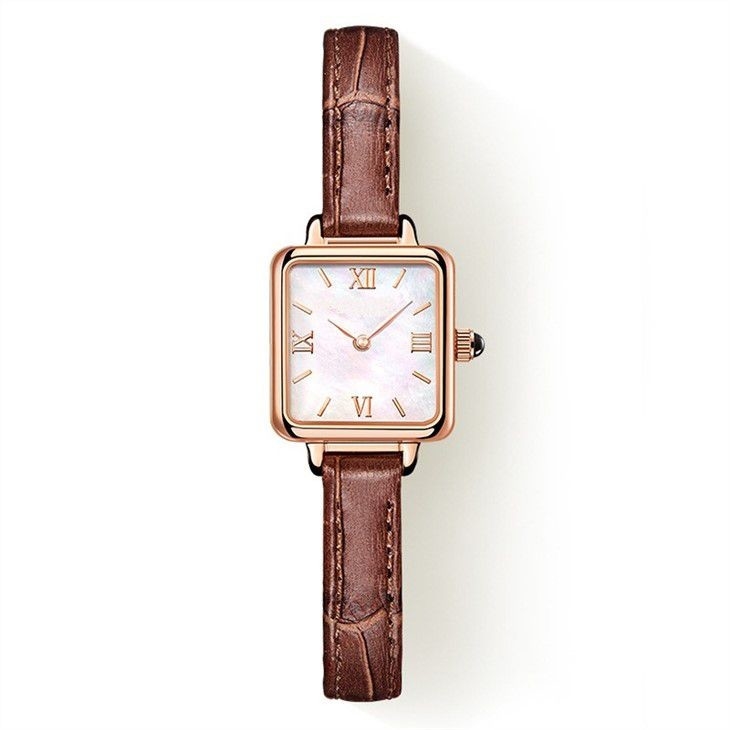 Pequeño reloj de cuero de Brown del color retro zurriagar el reloj cuadrado para mujer de la cara de la correa